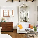 Leopardo 28 - Loft In Trastevere