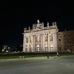 Conte Rosso Apartment