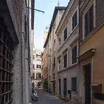 Piazza Navona & Pantheon Central Apartment
