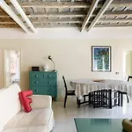 Best Authentic Apartment Monti 5 Mins From Colosseum