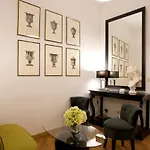 Banchi Vecchi Stay Rooms