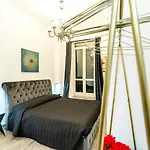 Navona Artist 7 Apt