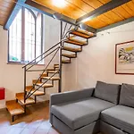 Trastevere Vintage Artistic Loft