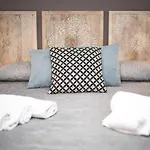 Verrazzano 37 Guest House