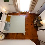 Sterlizia House