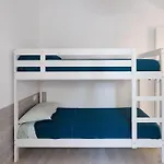 Casetta Con Giardino