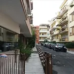 St. Peter - Loft At 50M From Metro