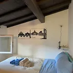 Monolocale Trastevere Locato Per Finalita Turistiche