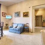 Garibaldi Apartment In Trastevere By Yourhost