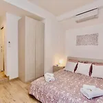 Lovely Nights Rome - Luxury Rooms