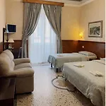 Romafullhouse
