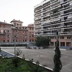Penthouse 41 In Trastevere With Big Terrace