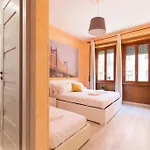 Private Room In A Guest House With Private Bath N1