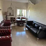 Rome Elegant Apartment