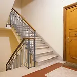 Cozy Nest With Terrace In Trastevere