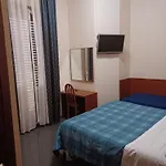 Pitagora Rooms