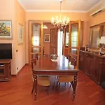 Luxurious Apartment Near Central Rome