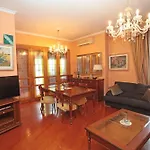 Luxurious Apartment Near Central Rome