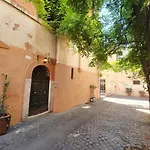 Lovely Loft Nel Cuore Di Trastevere