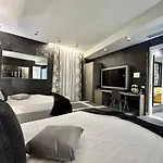 Private Luxury Suites
