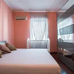 A Poche Fermate Dal Centro - Design Home