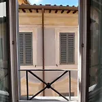 Piazza Venezia Apartment