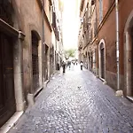Lovely Studio In Campo De Fiori