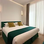 Nova Luxe