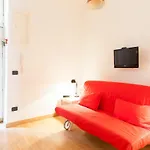 Sabelli Nightlife Apartment-La Sapienza-Termini Station