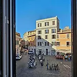 Mica Aurea Apartments Trastevere