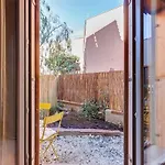 Garden Studio Apartment