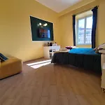 Residenze Serventi Longhi