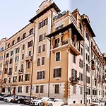 Gio House - Palazzo Storico