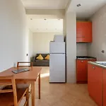 Crosti Apartments