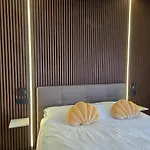 Luma Rooms