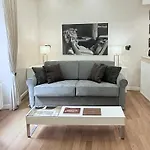 Campo Dei Fiori Modern Apartment With Terrace