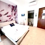 Mia House Roma