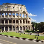 Granny\'S House Colosseum