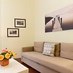 Via Giulia Charming Apartment - Feels Like Home