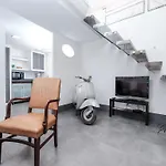 Ancient Trastevere Vespa Loft