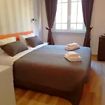 Rhome 20