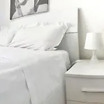Giulio Cesare Luxury Apartment