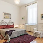 Flower\'S Market Apartment - Charme Holidays