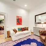 Spanish Steps Relais