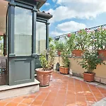 Fontana Di Trevi Penthouse