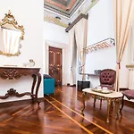 Palazzo Del Duca Piazza Navona Guest House