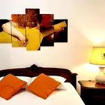 Colosseum Luxury Room