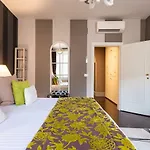 Apartment Via Degli Ibernesi In Roma