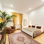Spanish Steps Relais