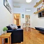 Cozy Borgo - My Extra Home